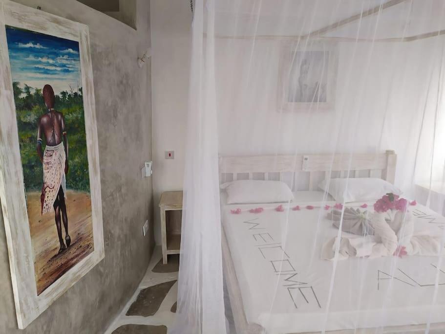 Twiga House Resort Piscina ☆☆☆☆☆ Pearl Beach Watamu Exterior photo